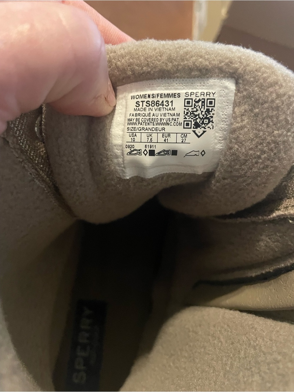 Sperry womans Taupe Waterproof Boots. NWT - Picture 8 of 10